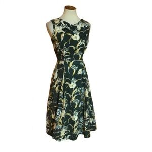Vintage 50s housewife fit n flare dress